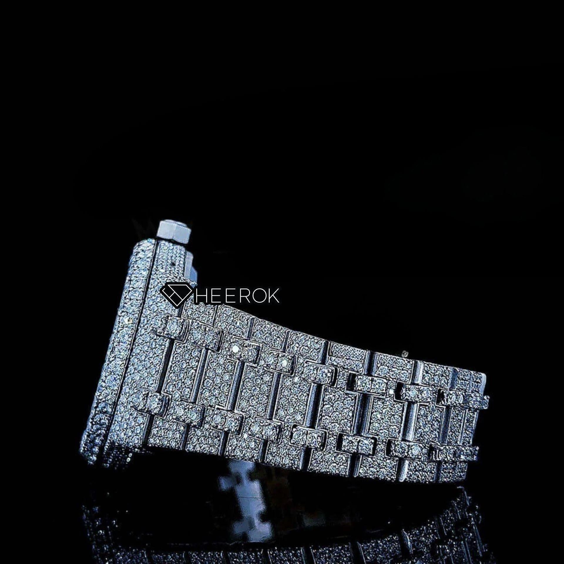 AP Royal Oak Fully Iced Out White Dial Blue Arabic Numerals Diamond Bezel Moissanite Diamond Bracelet