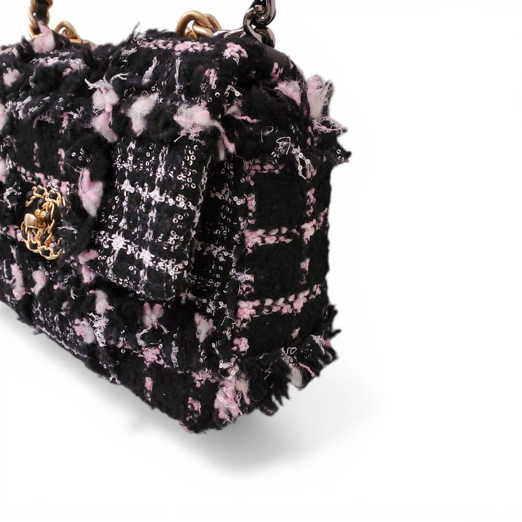 CHANEL 19 TWEED FLAP BAG